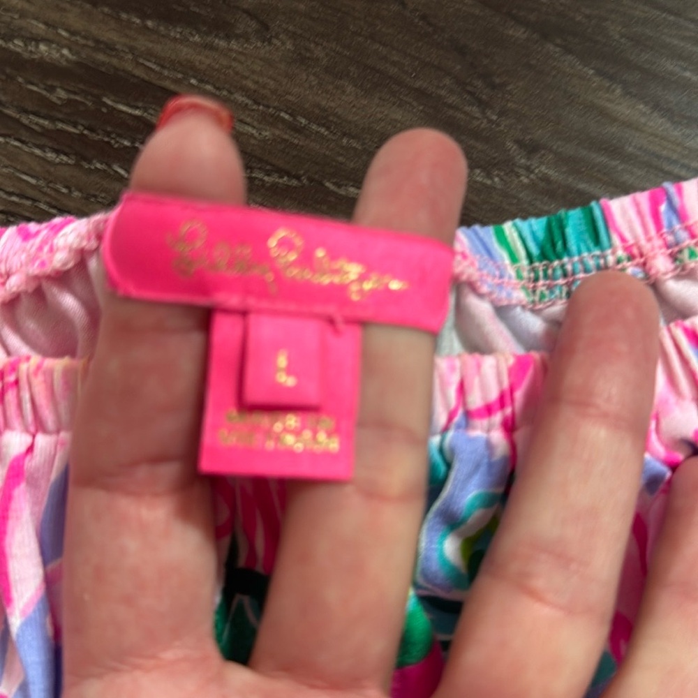Lilly Pulitzer Pink and Green Floral romper.  Size 10, price 75.00 mint con - Picture 4 of 4
